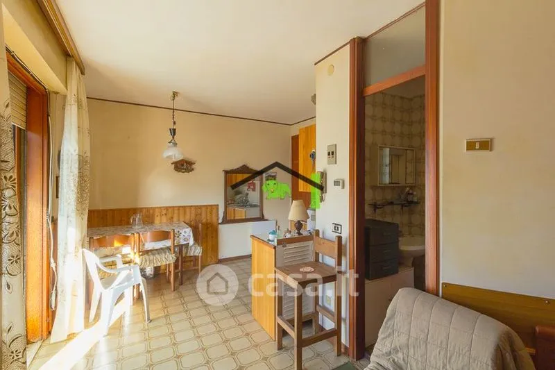 Söögituba - Studio with Terrace in Arta Terme