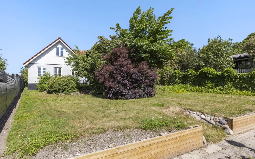 Giardino - Villa with Garden View in Tyvelse