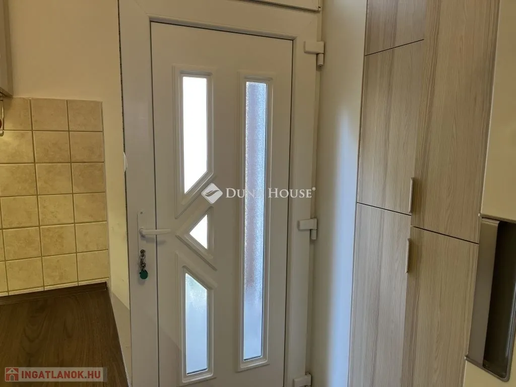 Esik - Apartment with Gallery near Orczy Park, Budapest