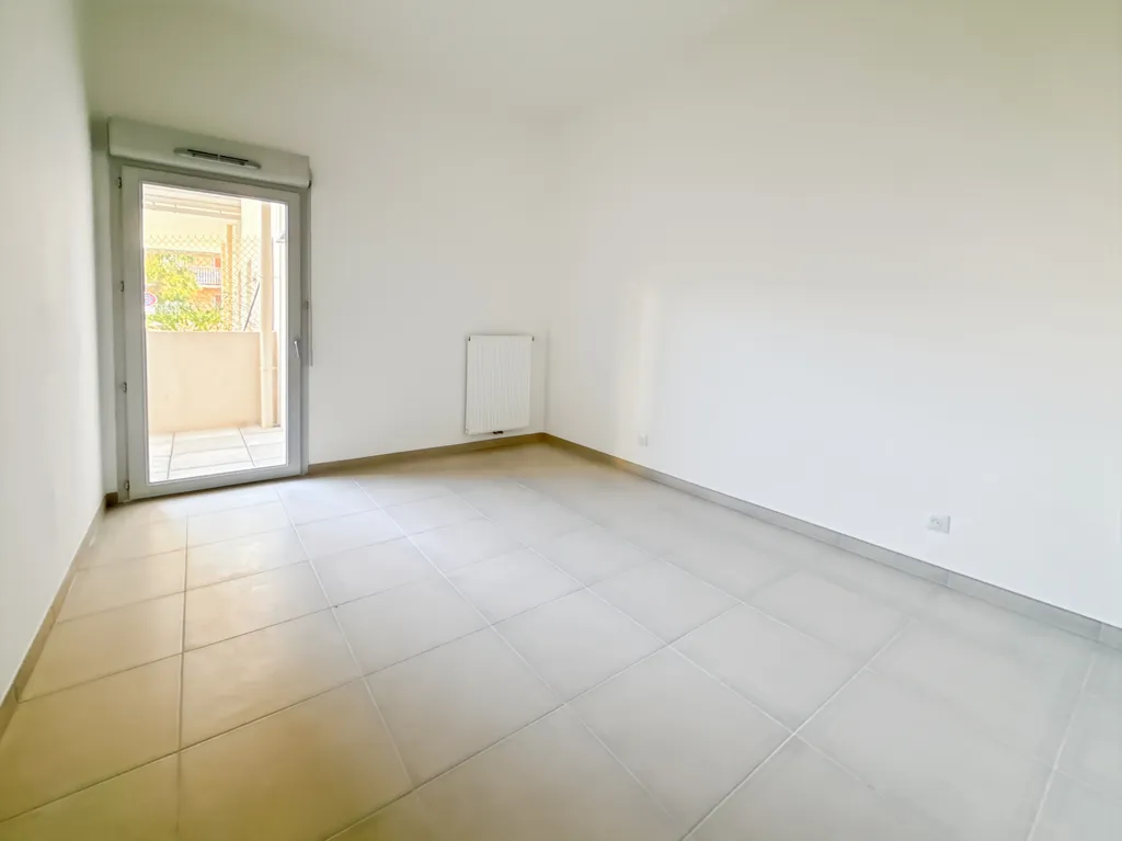 Toad - Modern Apartment with Terrace in Toulon Centre