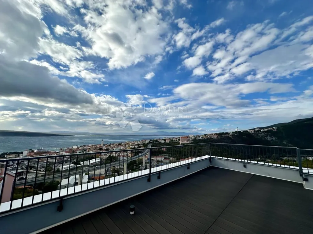 Terrazza - Penthouse with Rooftop Terrace in Crikvenica Centre