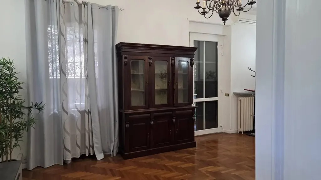 Salle à manger - Historic Building Apartment with Private Parking in Milan