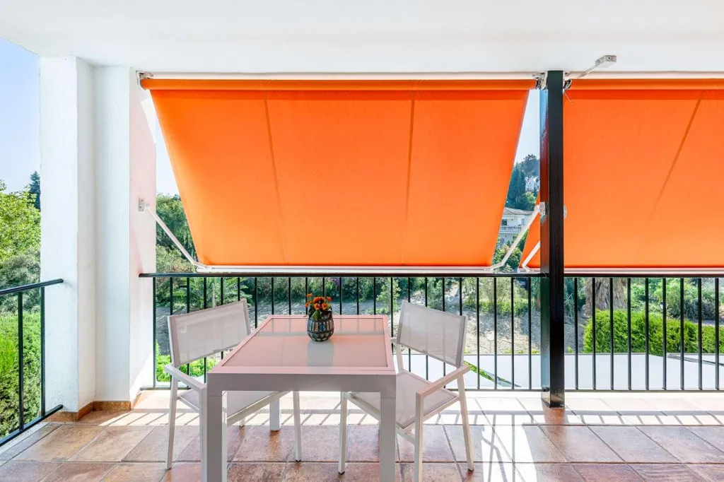 Terrazza - Seafront Apartment with Terrace in Chaparral, Mijas