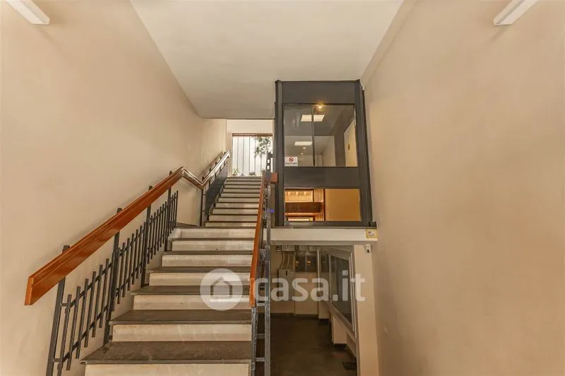 Pièces - Modernised Apartment with Balcony in Bari