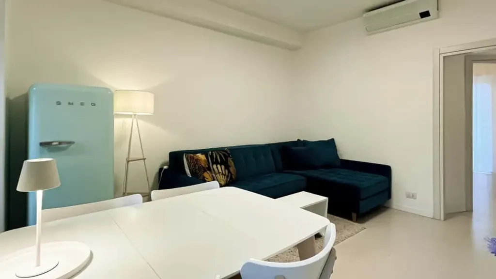 Séjour - Modern Studio with Balcony in Milan