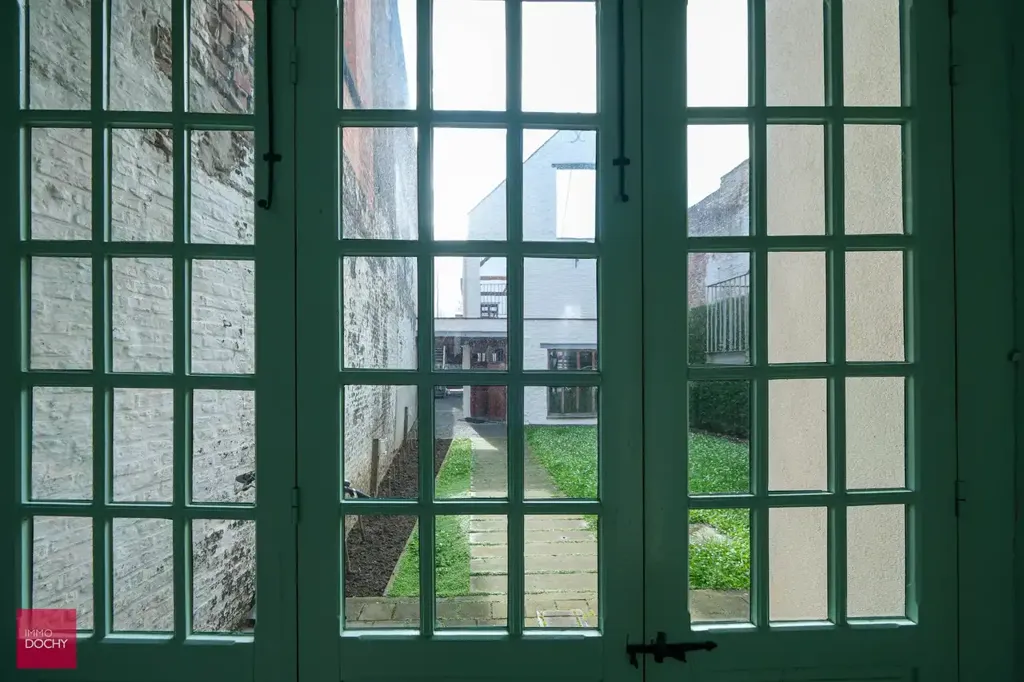 Jardin - Espace de Bureau Moderne dans un Bâtiment Historique