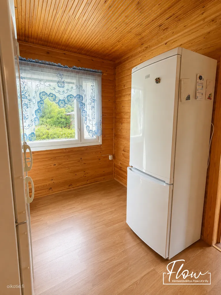 Pièces - Compact Cottage with Garden in Viitasaari