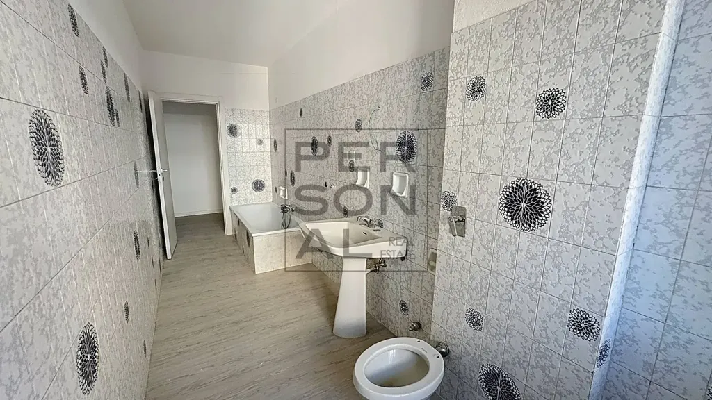 Salles de bain - Apartment with Balcony in Gardolo, Trento