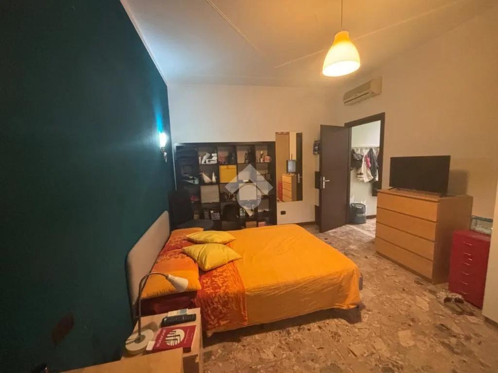 Bedrooms - 2-Bedroom Apartment with Balcony in Pavia
