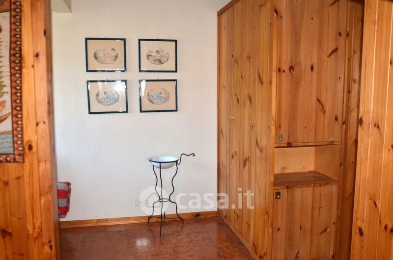 Esik - Three-Bedroom Apartment with Balconies in Ovindoli