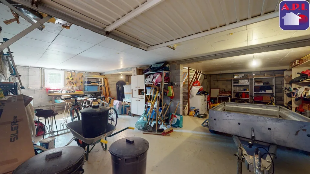 Garage - Villa Luxueuse avec Piscine à Nailloux