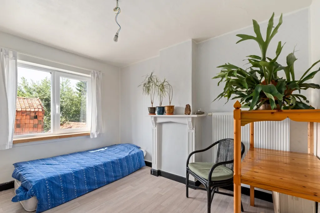 Magamistoad - Half Open Building with Garden in Lembeke