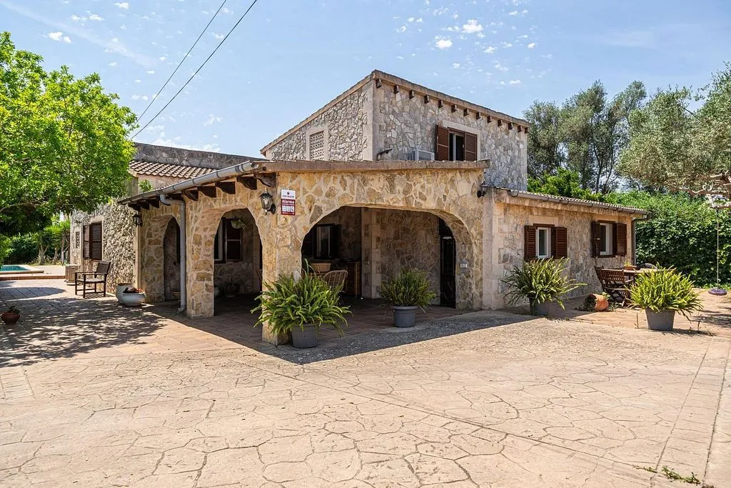 Esterno - Rustic Chalet with Pool in Inca Centre