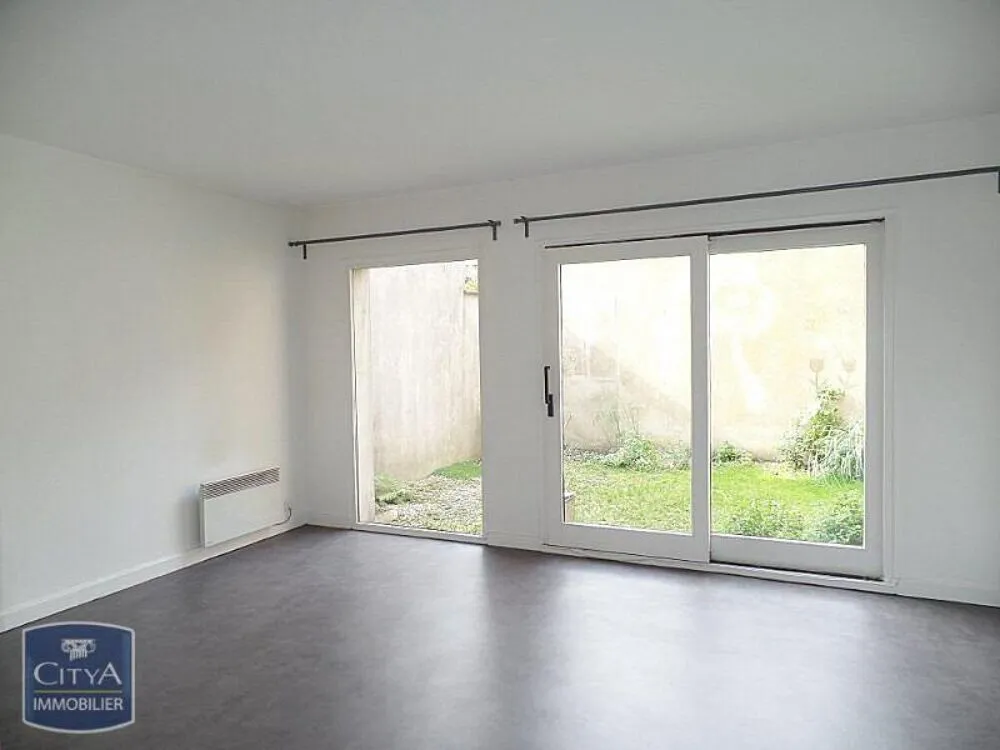 Toad - Studio with Courtyard in Lille Gambetta