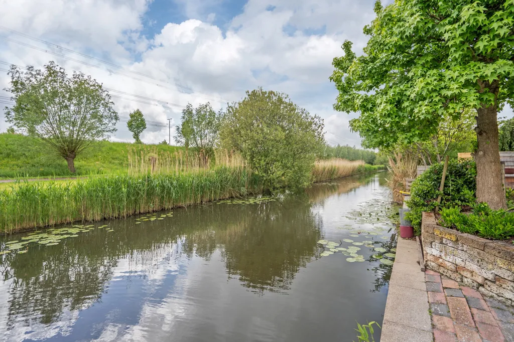 Jardin - Waterfront 2-Under-1-Cap Villa in Rokkeveen Zuid