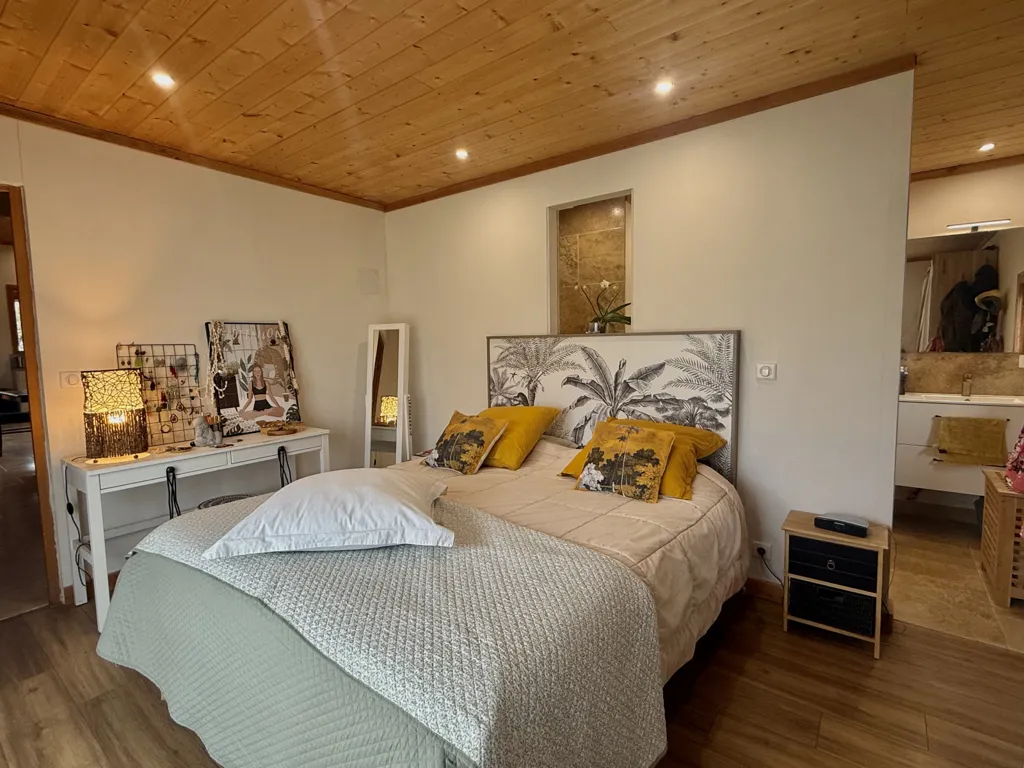 Chambres - Domaine Éco-Responsable avec Activité Locative à Bourg-de-Visa