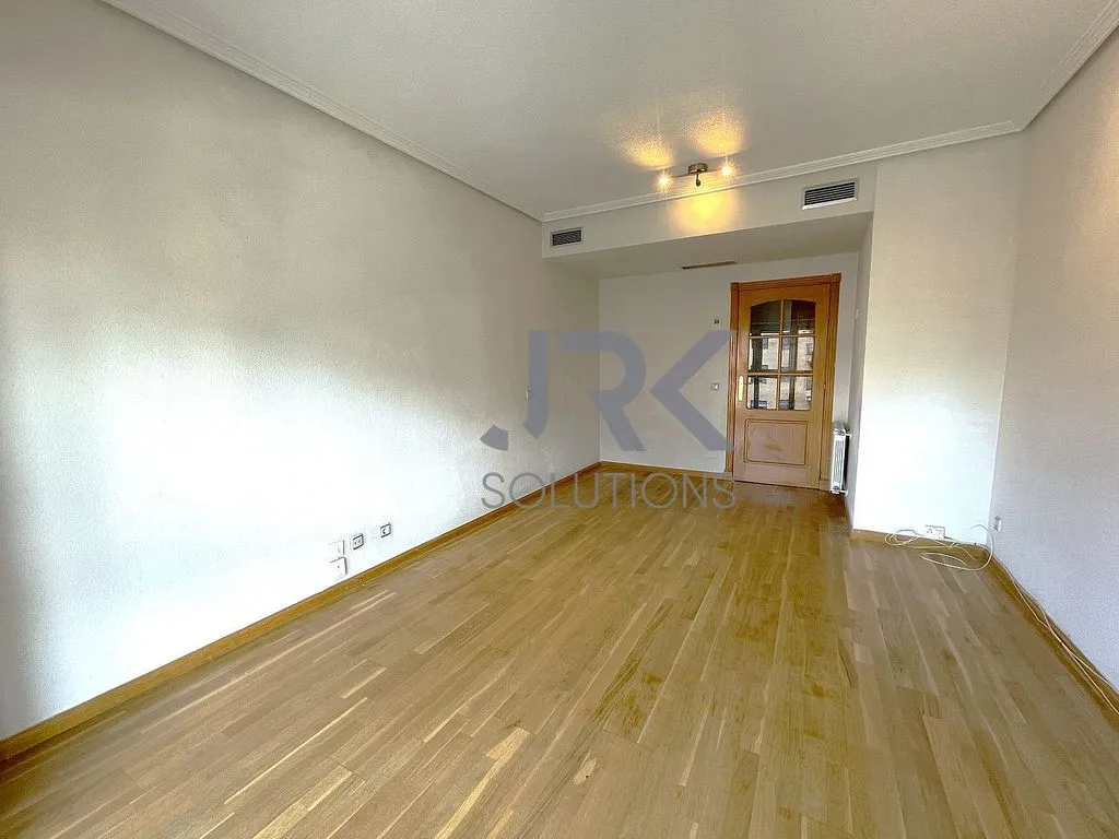 Pièces - Apartment with Pool in Aravaca