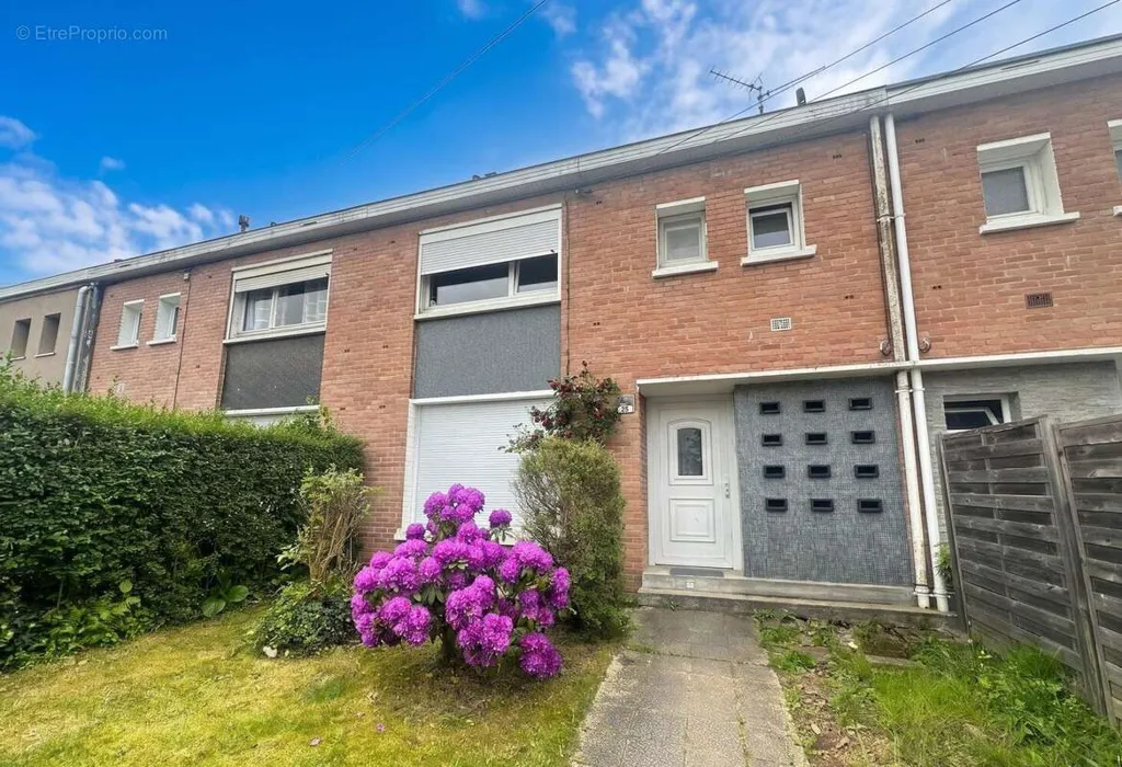 Maison 4 pièces à Faches-Thumesnil