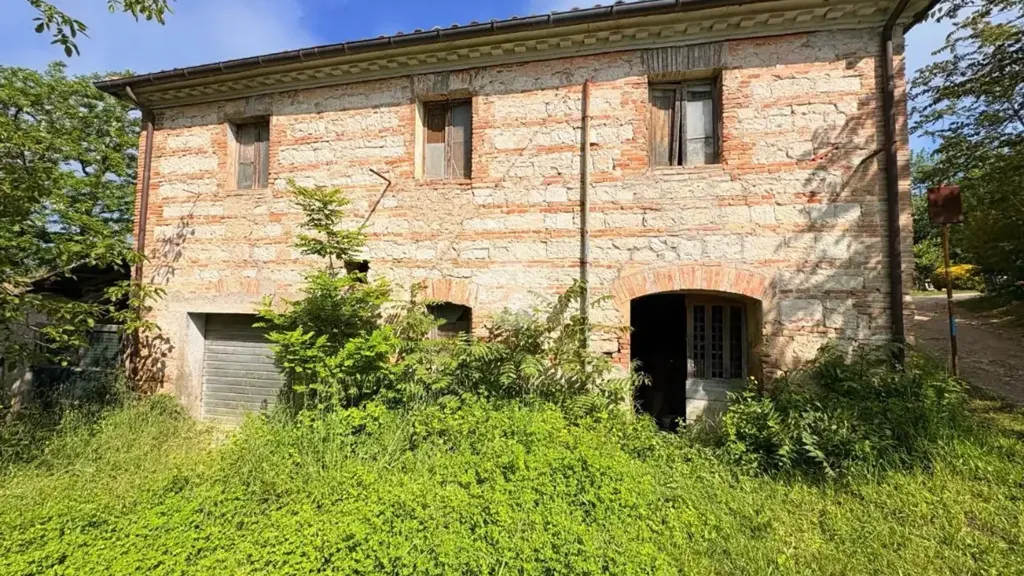 Välivaade - Rustic Cottage with Stone Facade in Fabriano