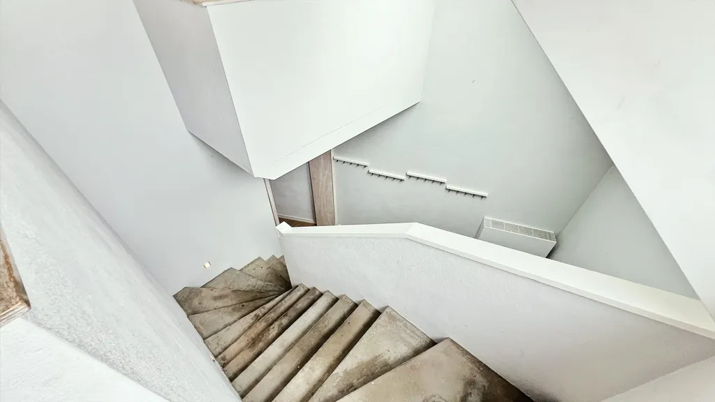 Rooms - Duplex Apartment with City Centre View in Brussels