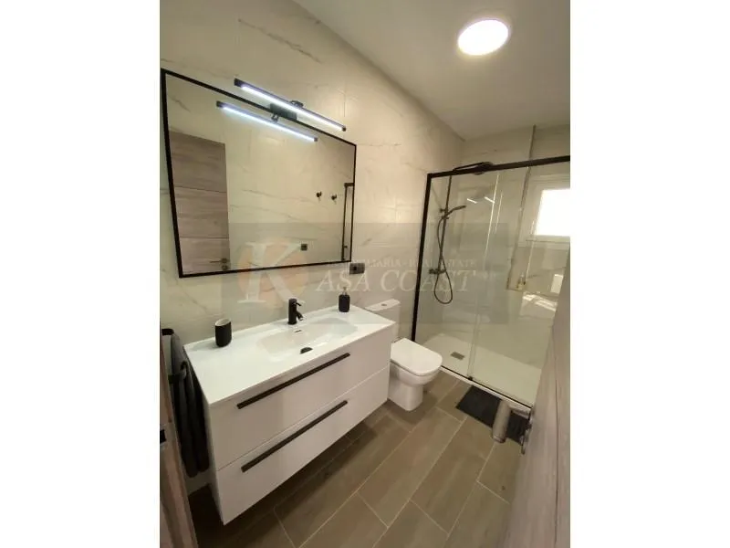 Bathrooms - Designer Flat with Sea View in Fuengirola