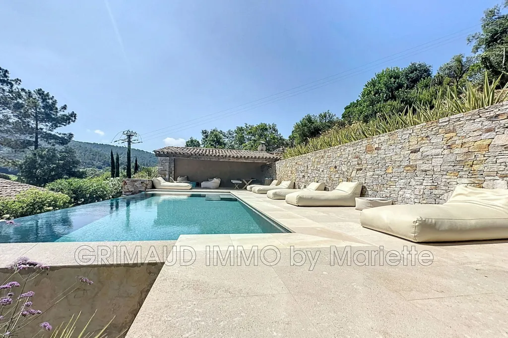 Pool - Contemporary House with Pool in La Môle