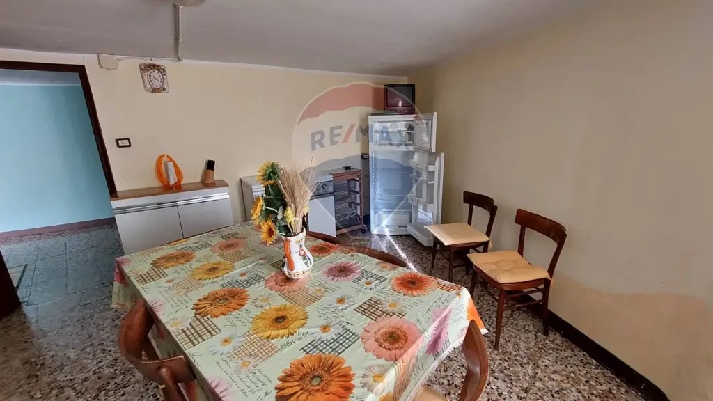 Salle à manger - Casa Indipendente with Terrace in Monasterolo del Castello