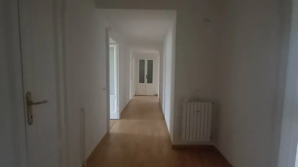 hallway_entrance