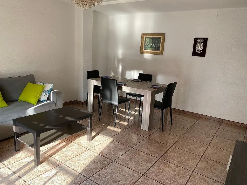 Dining Room - Brightly Lit Flat with Terrace in Dr. Manuel Candela