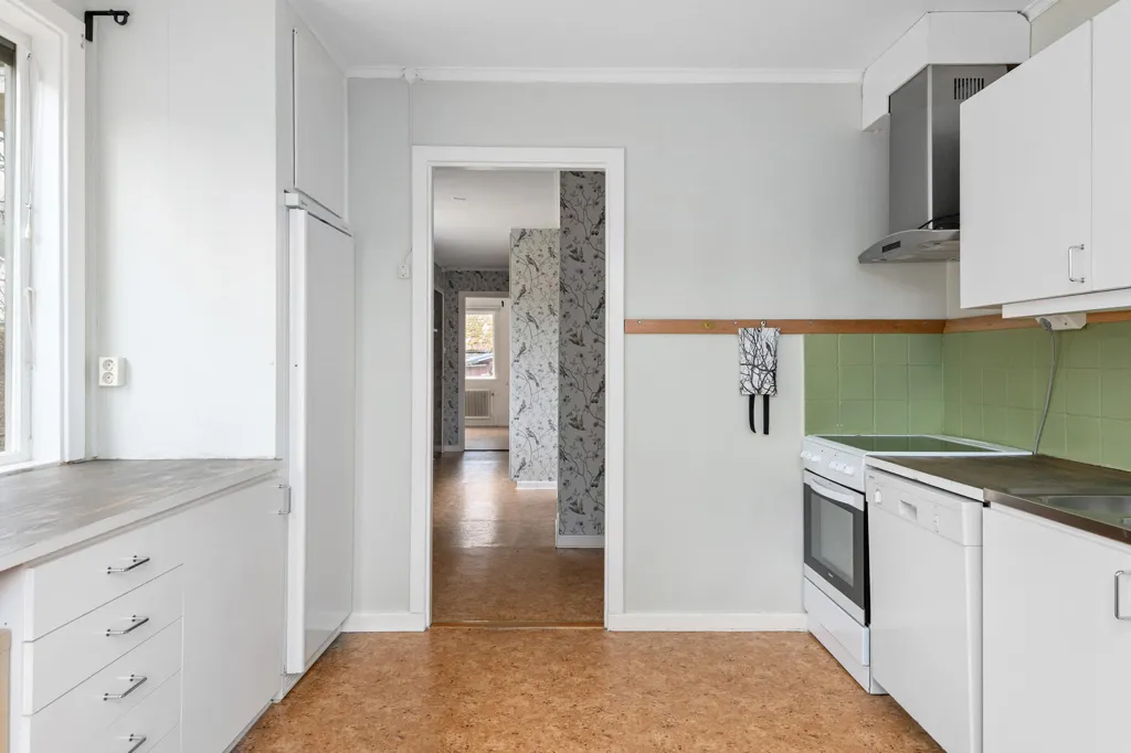 Köök - Charming Villa with Garden in Norrhult