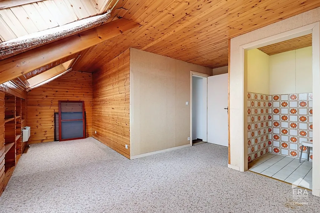 Rooms - Split-Level House with Garden in Quiet Neighbourhood