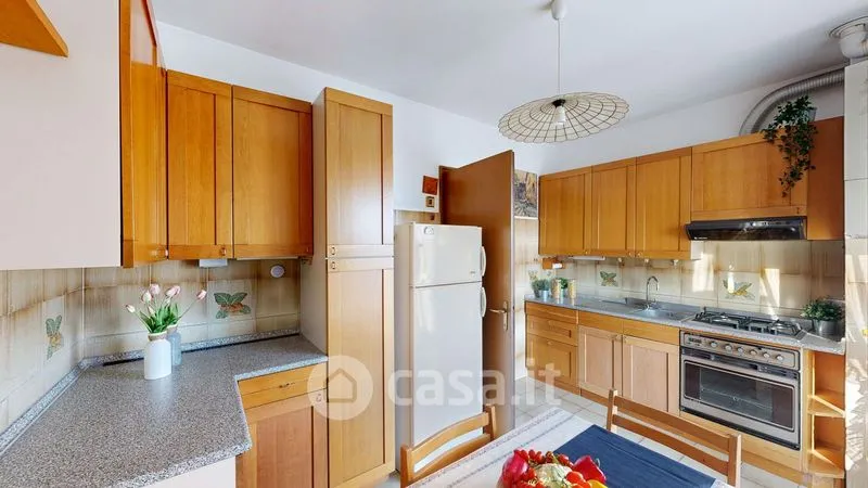 Köök - Bright Triplex with Balcony in Castiglione Olona