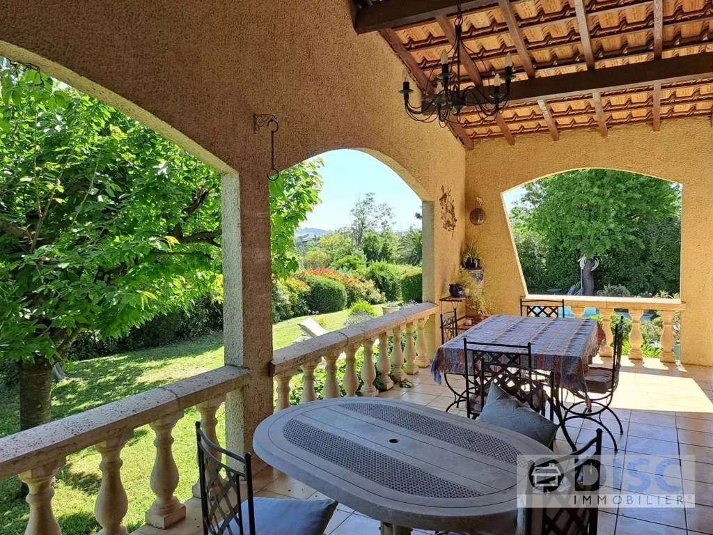 Terrass - Villa with Pool in Nezignan-l'Évêque