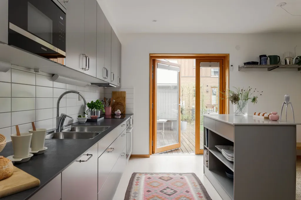 Cuisine - Modern Flats with Garden in Torparängen