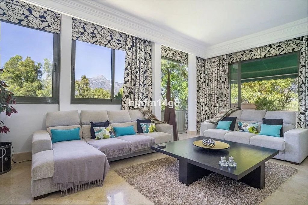 Elutuba - Duplex with Pool in Casco Antiguo