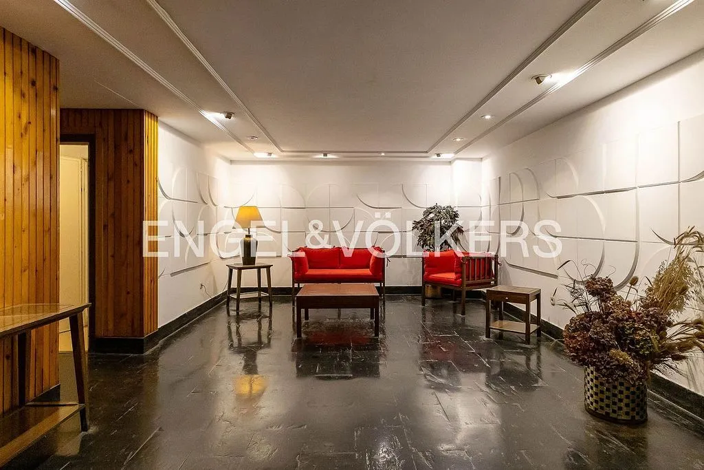 Entrée - Apartment with Pool in Gaztambide, Madrid