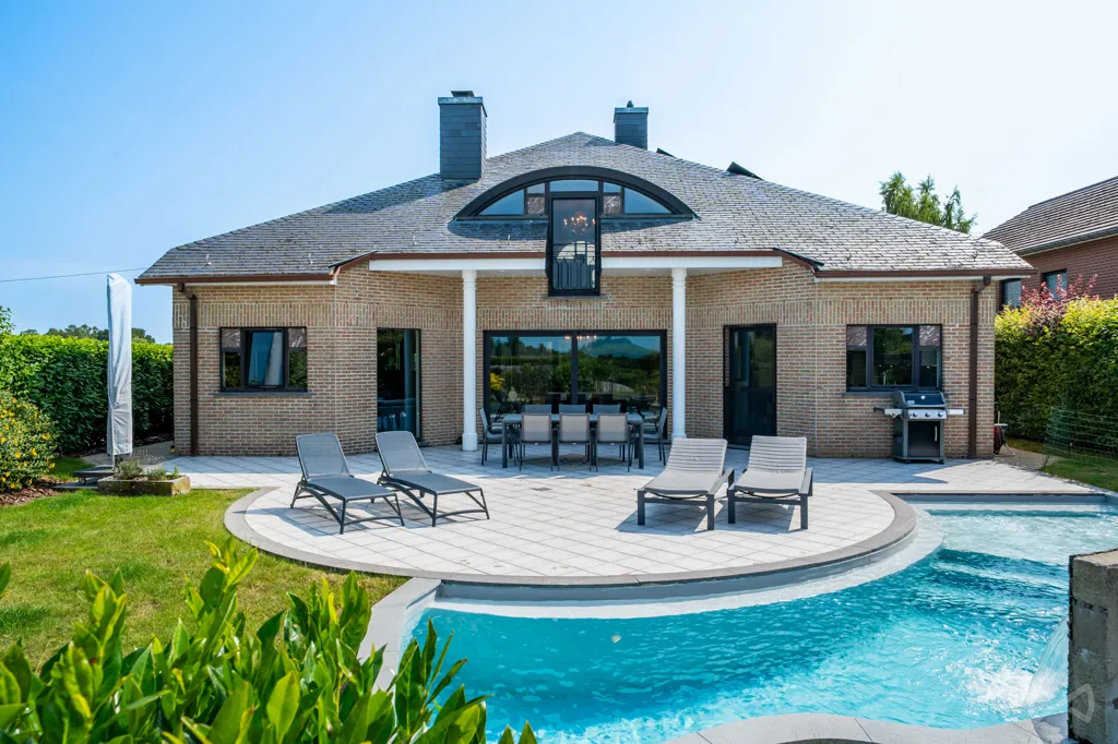 pool_area