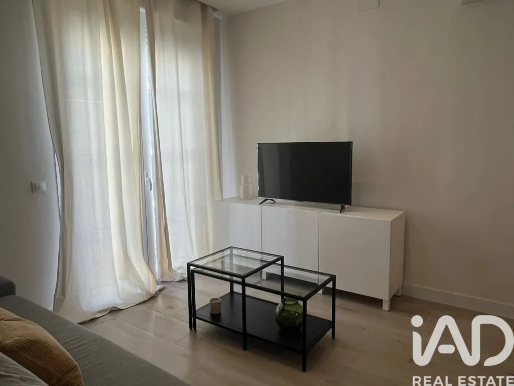 Séjour - Centrally Located Modernised Apartment in Málaga