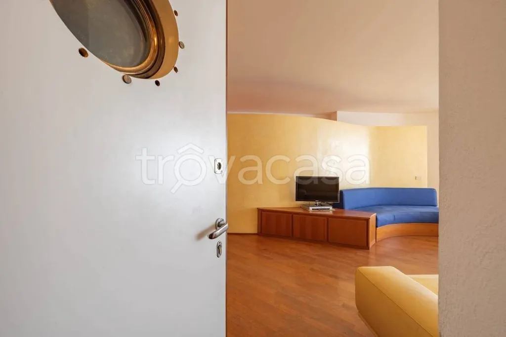 Soggiorno - Luxury Flat with Seafront Balcony in Bordighera