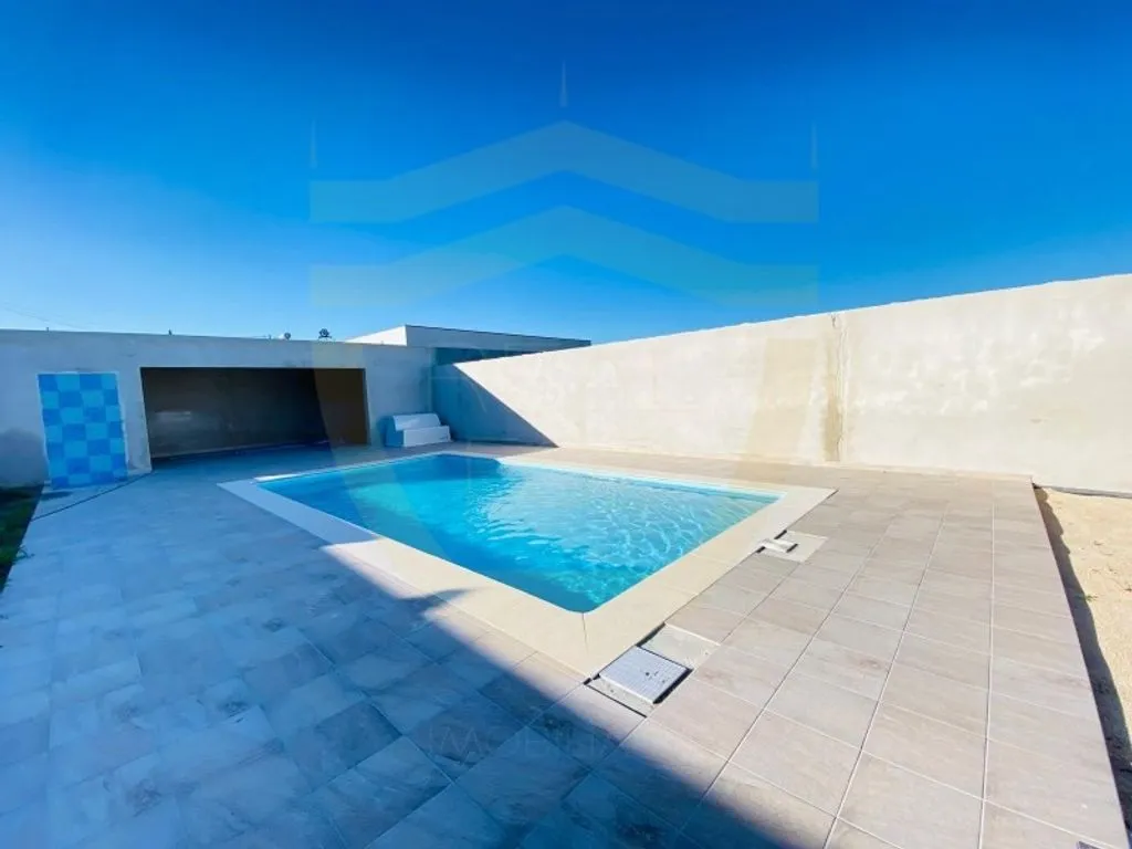 Bassein - Modern House with Pool in Figueira da Foz