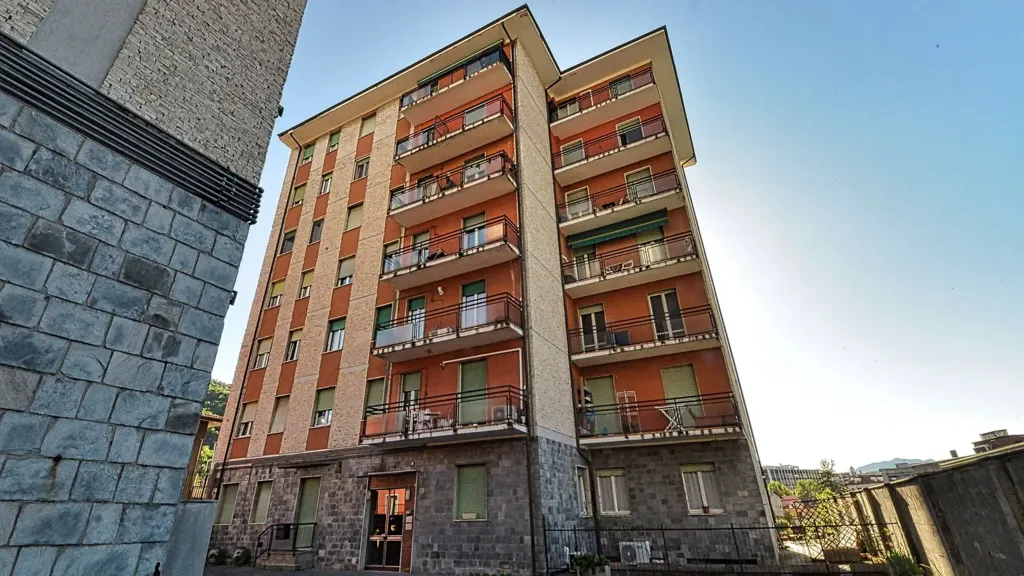 Extérieur - Quadrilocale with Two Outdoor Spaces in Como