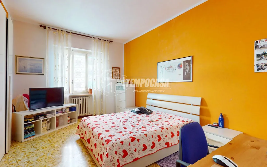 Chambres - Central Billet with Balcony in Collegno