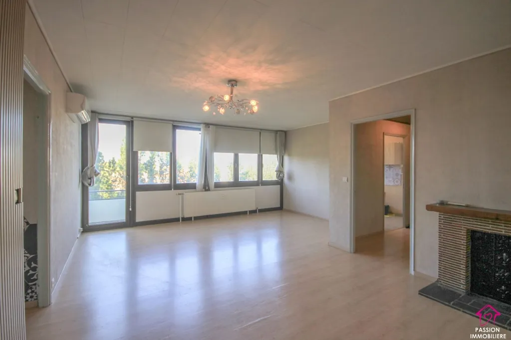 Elutuba - 1-Bed Flat with Balcony in Secure Complex