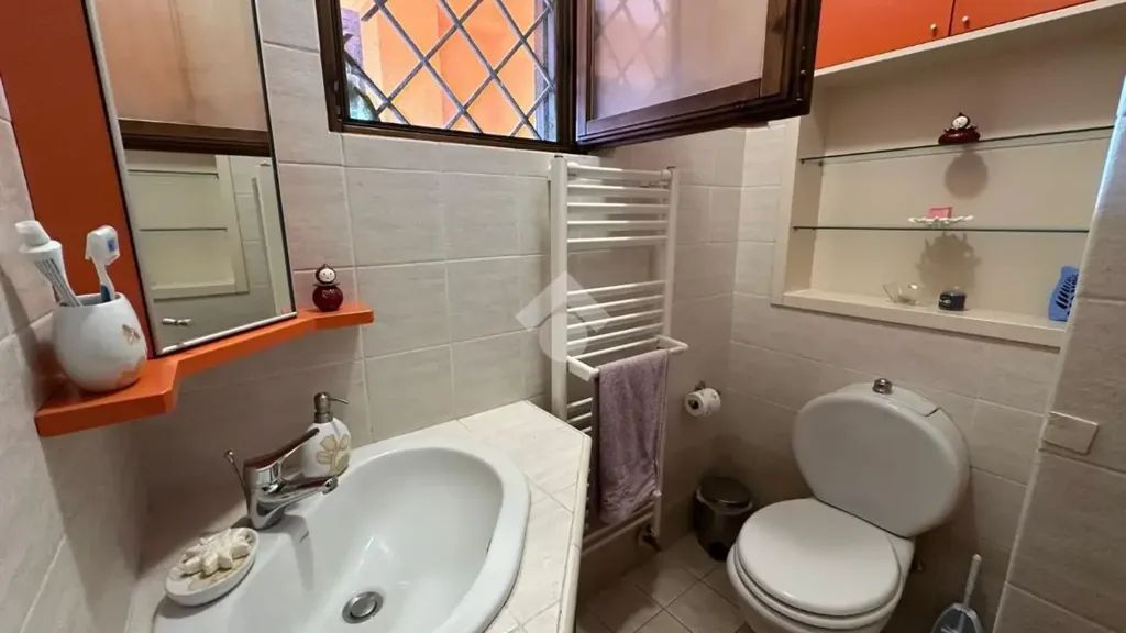 Bathrooms - Terraced Villa with Private Garden in Cerisano