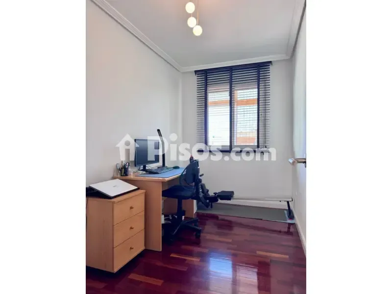 Bureau - Reformed Flat with Balcony in La Alberca