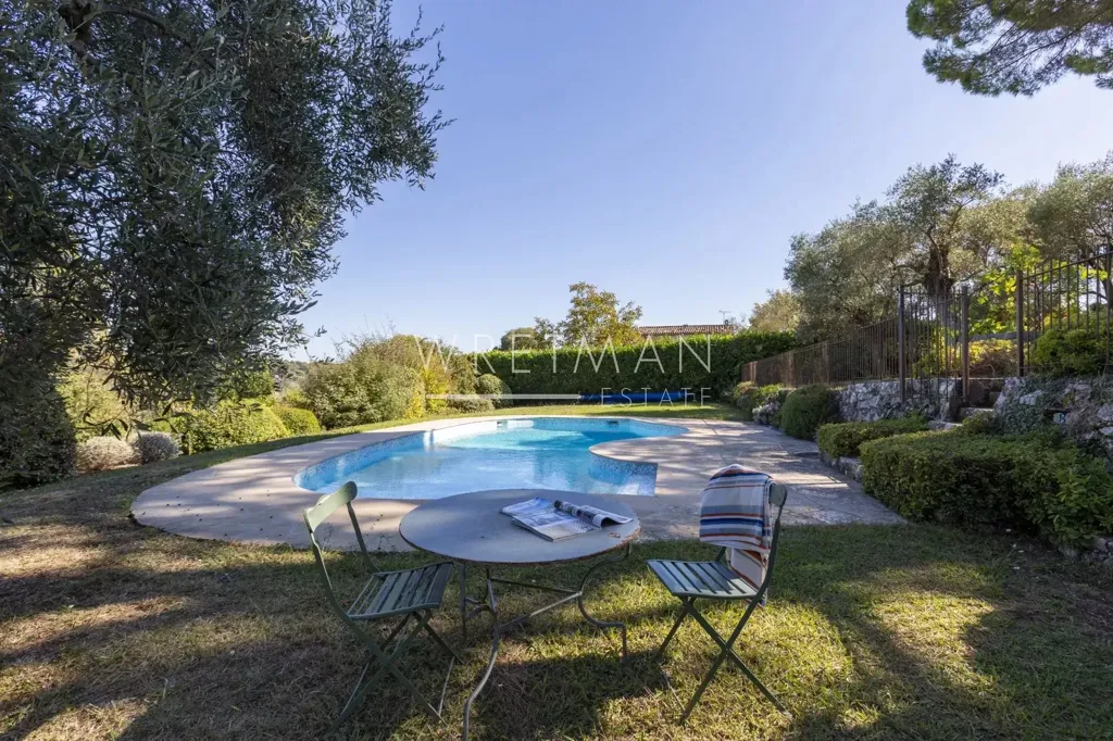 pool_area