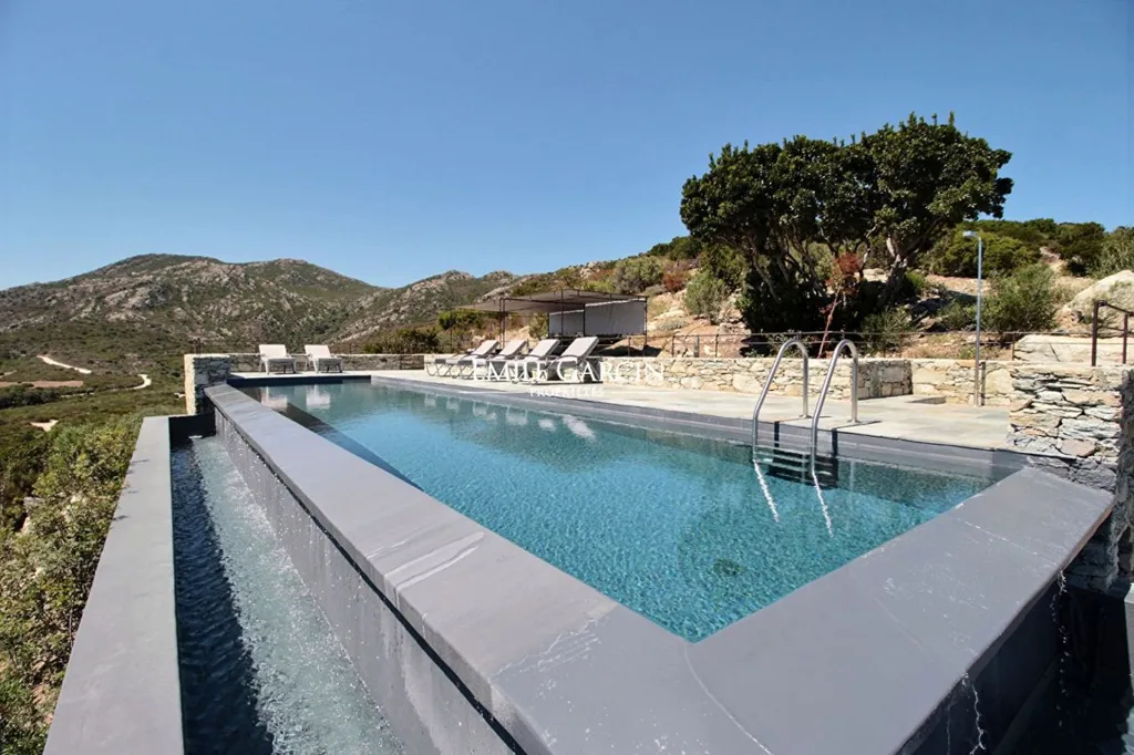 pool_area