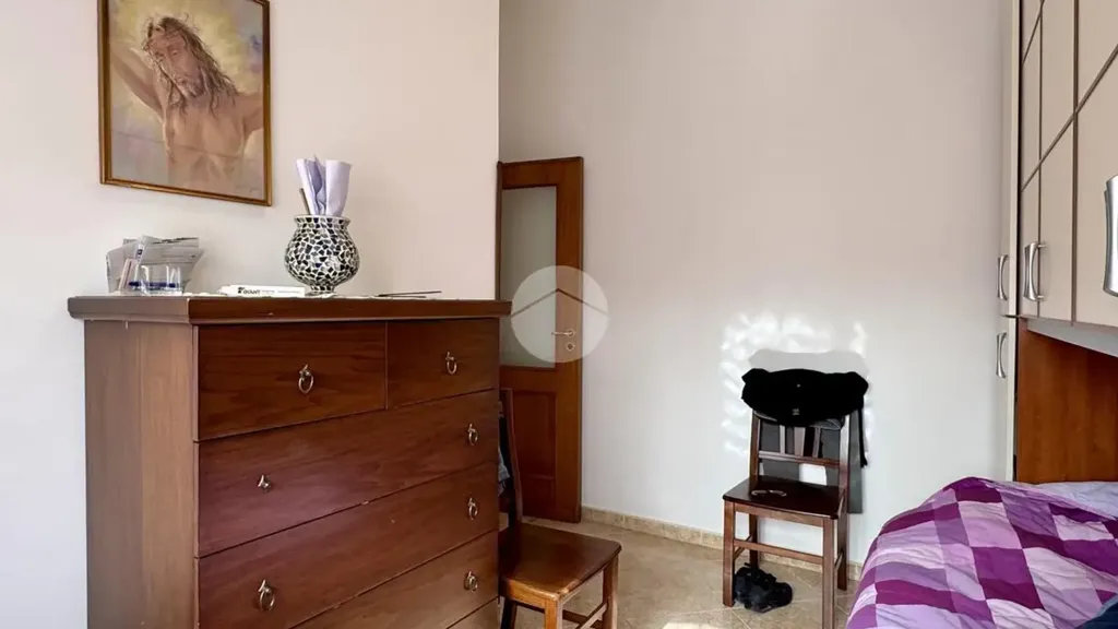 Chambres - 3-Bedroom Apartment with Parking in Palermo