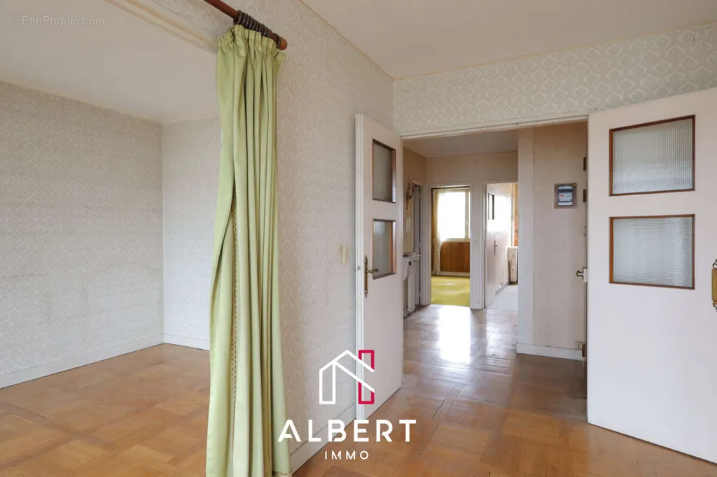 Magamistoad - Apartment with Balcony and Parking in Les Lilas