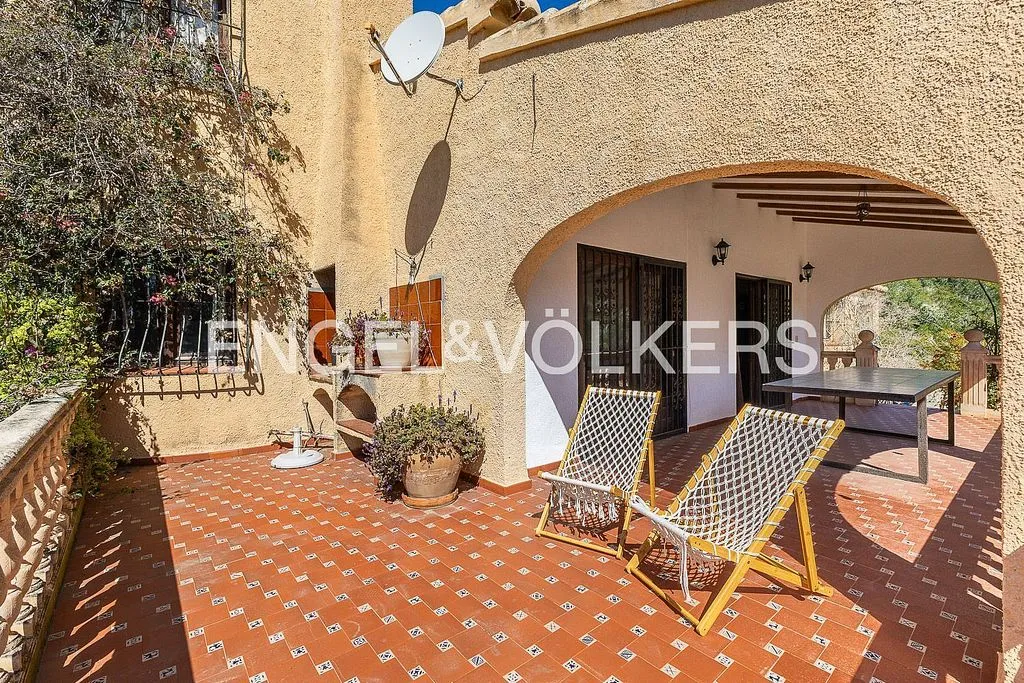 Terrace - Chalet with Sea View in La Granadella